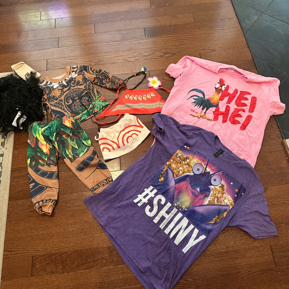 Purple and Pink Graphic T-Shirts